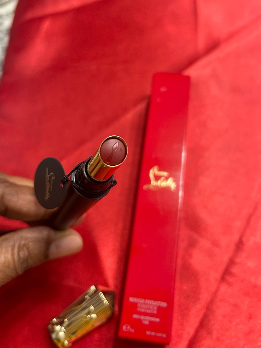 Christian Louboutin Rouge Stiletto Lumi Matte Lipstick- Red Queendom - Picture 10 of 12